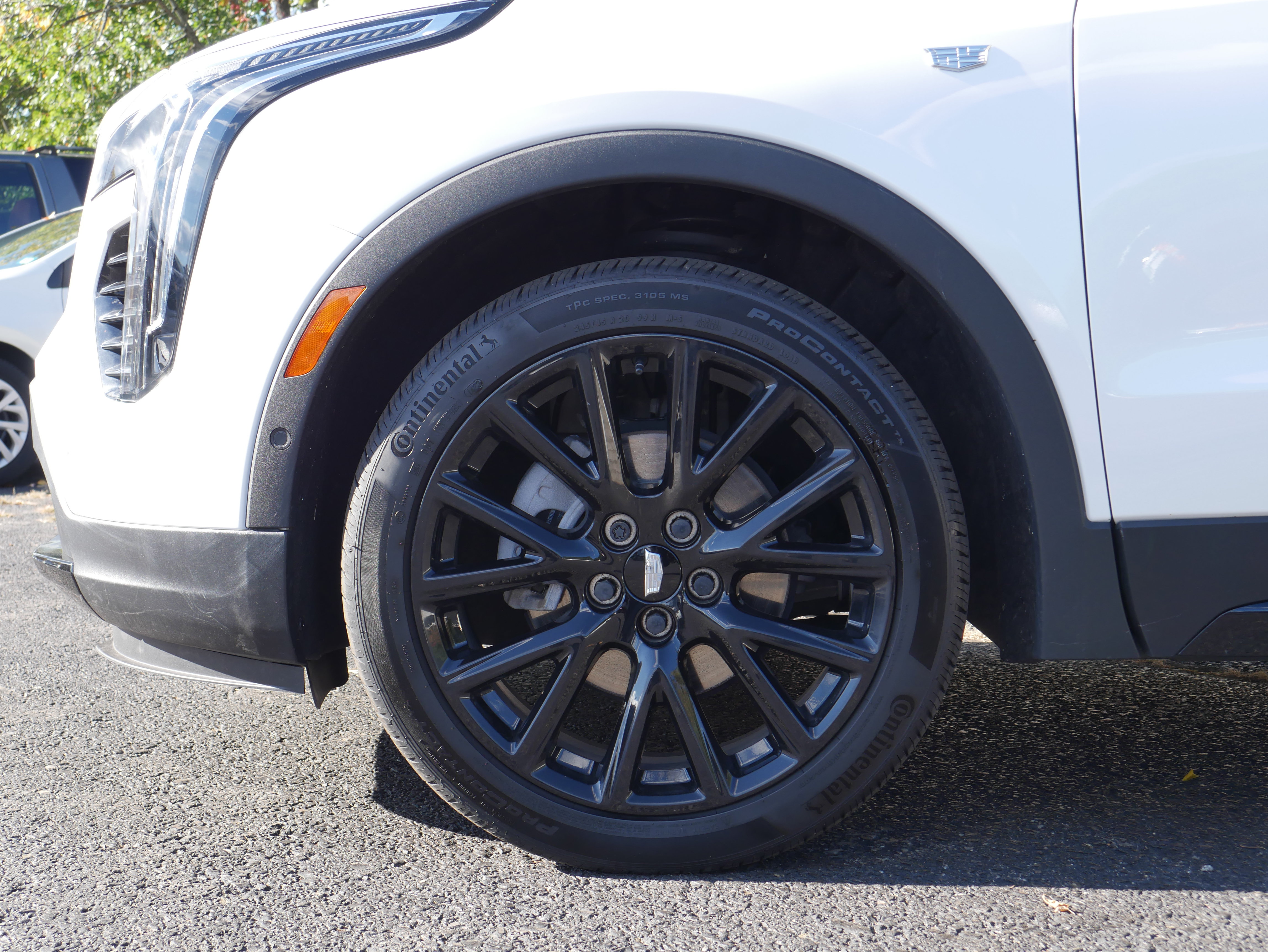 Used 2023 Cadillac XT4 Sport AWD/4WD image 11