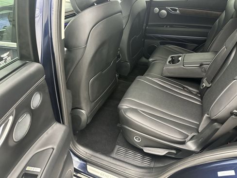 Certified 2026 Genesis GV80 3.5T Advanced AWD/4WD image 23