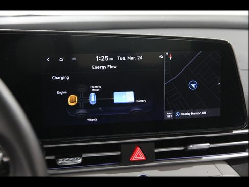 Certified 2024 Hyundai Elantra Limited image 13