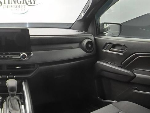 Certified 2023 Chevrolet Colorado Trail Boss AWD/4WD image 15