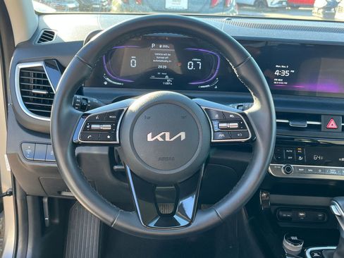 Used 2025 Kia Seltos S image 27