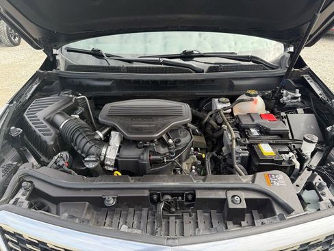 Certified 2021 Cadillac XT5 Premium Luxury w/ LPO, Floor Liner Package image 18