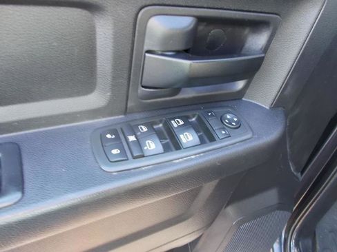 Used 2016 RAM 3500 Tradesman w/ Popular Equipment Group image 30