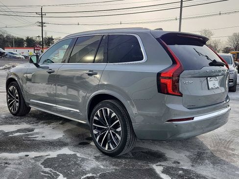 Used 2026 Volvo XC90 B6 Plus w/ Protection Package image 4