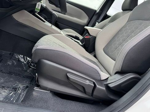 Used 2025 Subaru Forester image 8