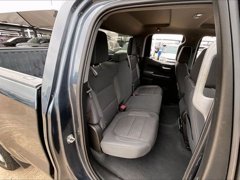 Used 2020 Chevrolet Silverado 1500 LT image 18