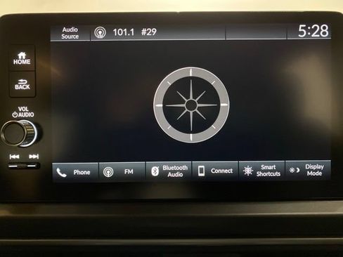Used 2025 Honda Pilot EX-L image 49