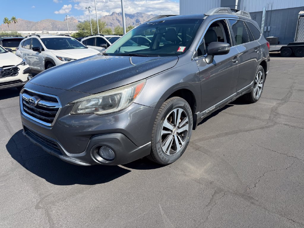 Used 2018 Subaru Outback 2.5i Limited AWD/4WD image 3