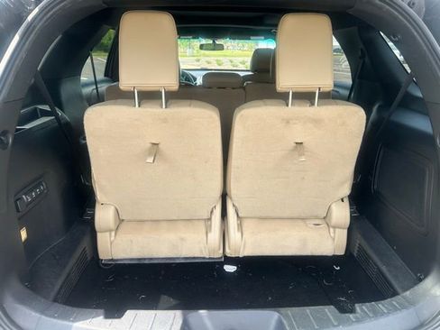 Used 2016 Ford Explorer Limited image 6