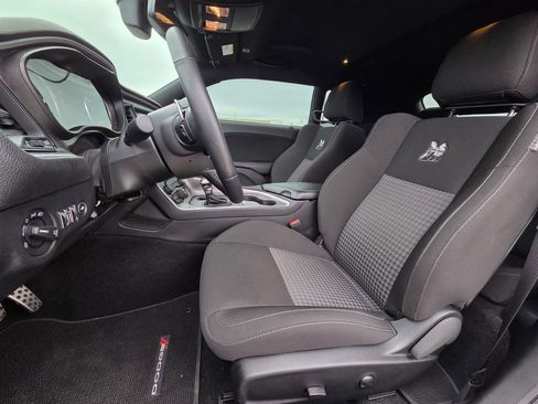 Used 2022 Dodge Challenger R/T Scat Pack w/ Driver Convenience Group image 23