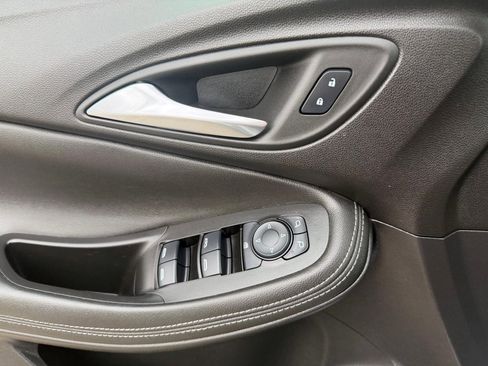 Certified 2024 Buick Encore GX Sport Touring w/ Comfort Package image 22