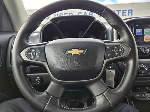 Used 2018 Chevrolet Colorado Z71 AWD/4WD image 18