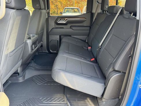 New 2026 Chevrolet Silverado 1500 LT Trail Boss w/ Convenience Package II image 16