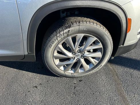 New 2026 Buick Enclave Preferred w/ LPO, Floor Liner Package image 20