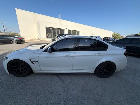 Used 2016 BMW M3 RWD image 2