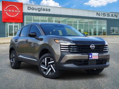 New 2026 Nissan Kicks SV FWD image 1