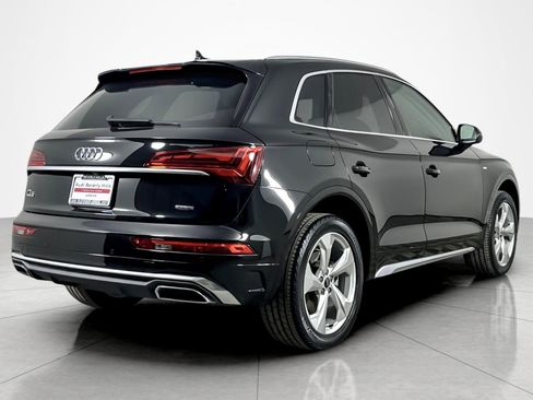 Used 2023 Audi Q5 2.0T Premium Plus w/ Premium Plus Package AWD/4WD image 5