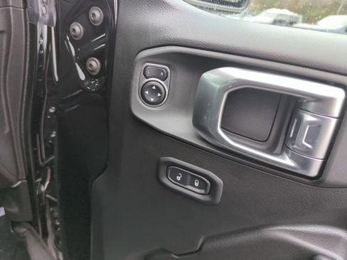 New 2026 Jeep Wrangler Unlimited Sport w/ Convenience Group AWD/4WD image 11