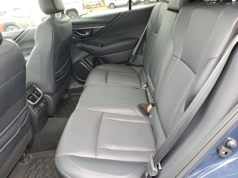 Certified 2023 Subaru Outback Limited image 9