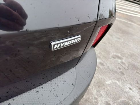 Used 2022 Ford Escape SEL w/ Technology Package image 9