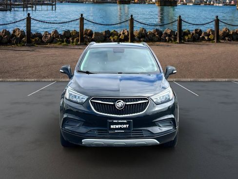 Used 2019 Buick Encore Preferred AWD/4WD image 2