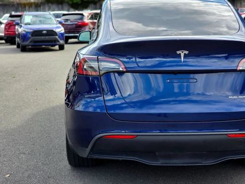Used 2023 Tesla Model Y Long Range AWD/4WD image 7