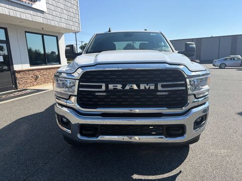 Used 2023 RAM 2500 Big Horn w/ Level 1 Equipment Group AWD/4WD image 9