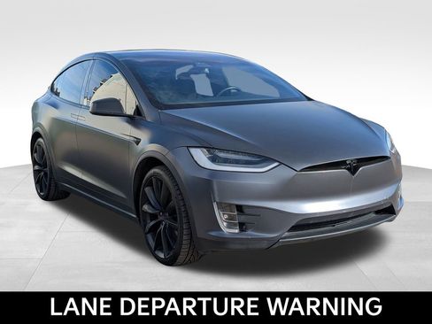 Used 2019 Tesla Model X Performance image 5
