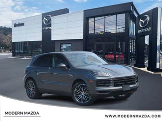 Used 2024 Porsche Cayenne AWD/4WD video 1