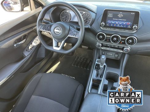 Certified 2025 Nissan Sentra SV FWD image 15