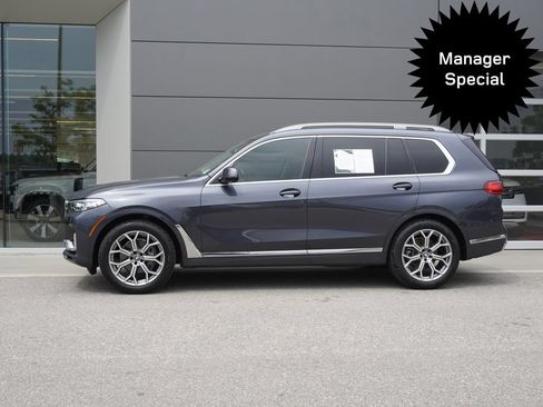 Used 2020 BMW X7 xDrive40i w/ Premium Package AWD/4WD image 8