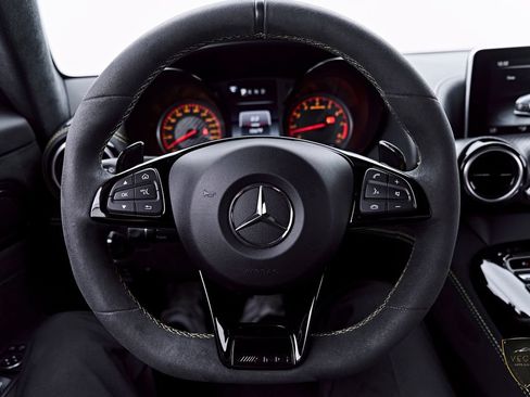 Used 2018 Mercedes-Benz AMG GT R image 58