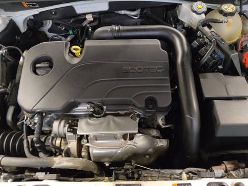 Used 2023 Chevrolet Malibu RS w/ Driver Confidence Package FWD image 30