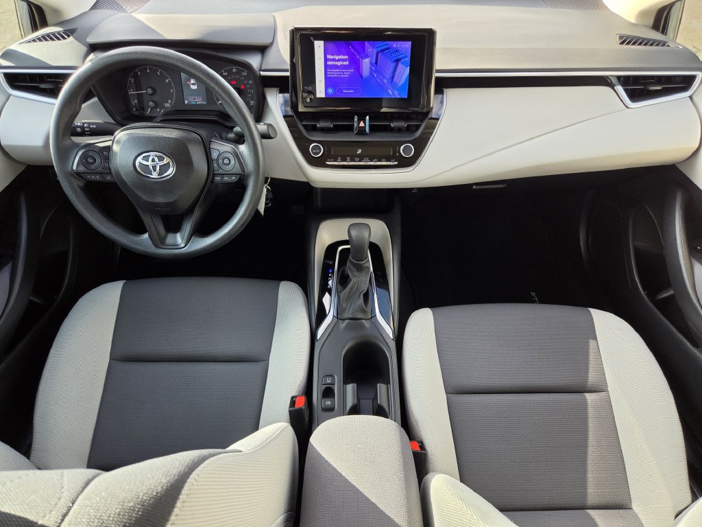 Used 2024 Toyota Corolla LE FWD image 13