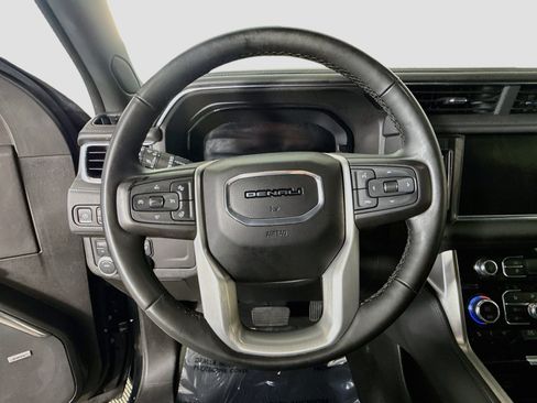 Used 2023 GMC Yukon Denali AWD/4WD image 13