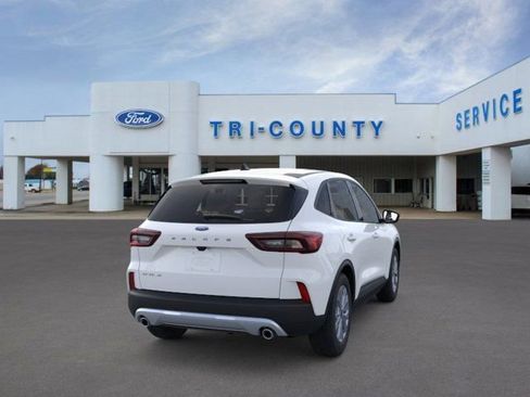 New 2026 Ford Escape Active image 8