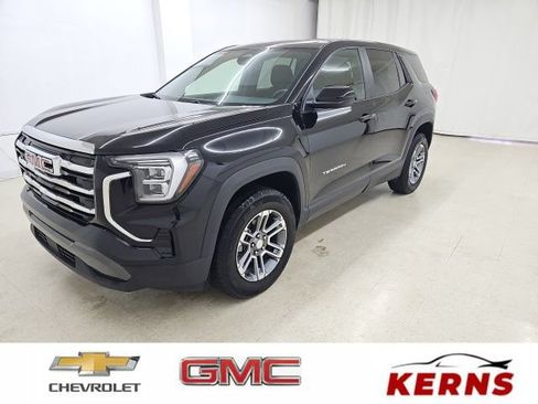 Used 2025 GMC Terrain Elevation AWD/4WD image 1