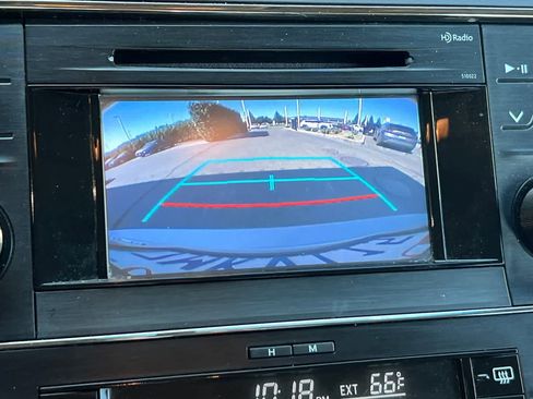 Used 2015 Toyota Avalon XLE FWD image 20