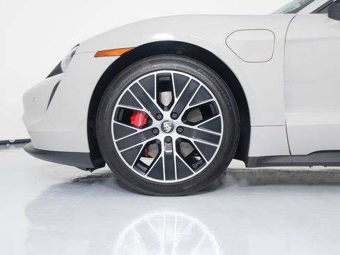 Certified 2023 Porsche Taycan 4S AWD/4WD image 14