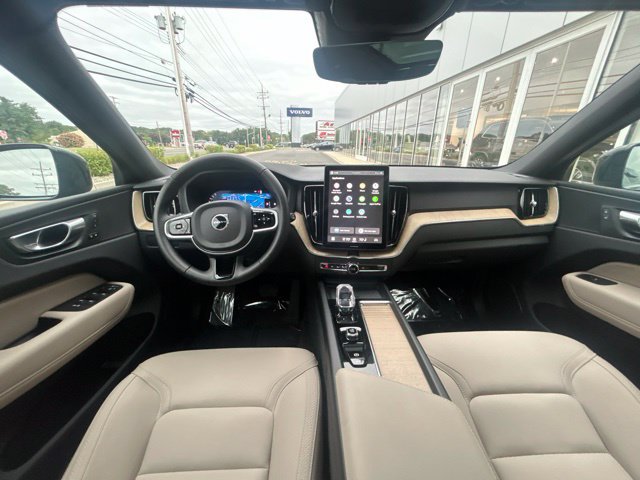 Used 2026 Volvo XC60 B5 Plus AWD/4WD image 17