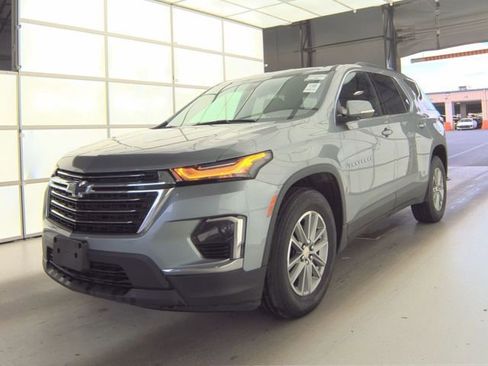 Used 2023 Chevrolet Traverse LT AWD/4WD image 15