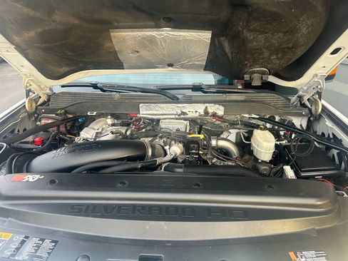 Used 2017 Chevrolet Silverado 2500 LT image 24