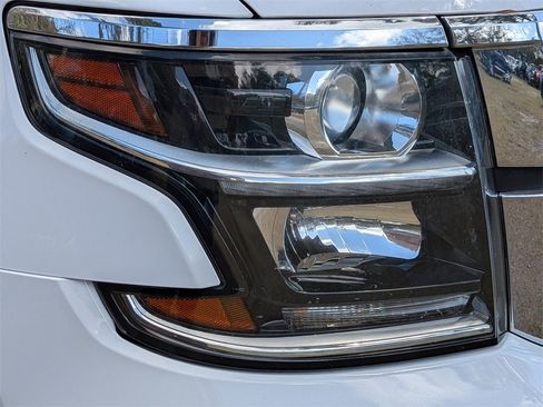 Used 2019 Chevrolet Tahoe LT image 5