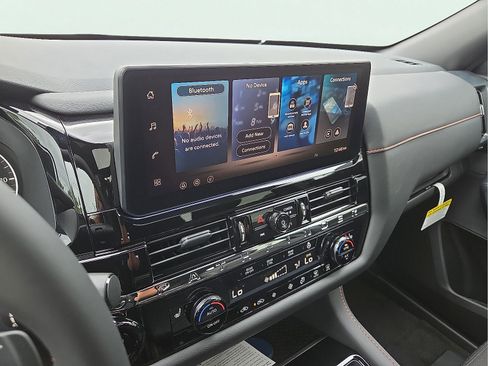 New 2026 Nissan Pathfinder Rock Creek AWD/4WD image 16