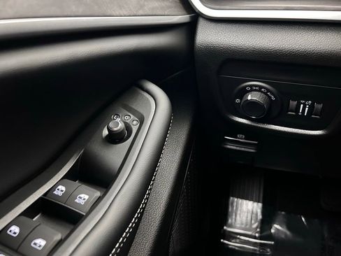 New 2026 Jeep Grand Cherokee L 4WD image 21