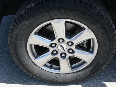 Used 2019 Ford F150 XLT w/ Equipment Group 301A Mid RWD image 6