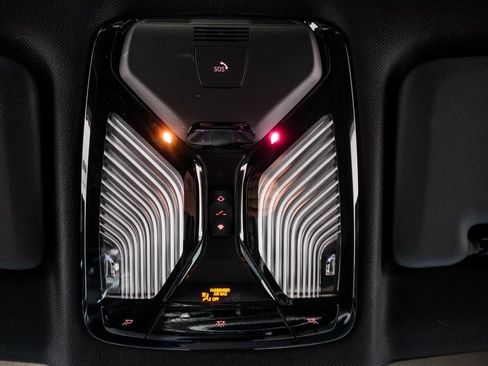 Used 2019 BMW X5 xDrive40i image 32