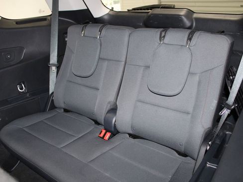 Used 2025 Ford Explorer Active image 21