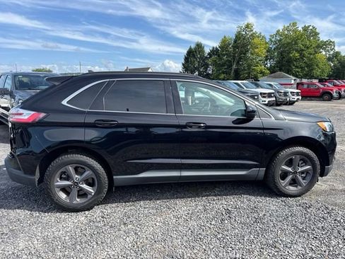 Used 2022 Ford Edge SEL w/ Sport Appearance Package AWD/4WD image 5