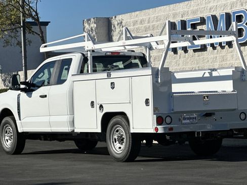 New 2026 Ford F250 XL w/ XL Chrome Package image 6